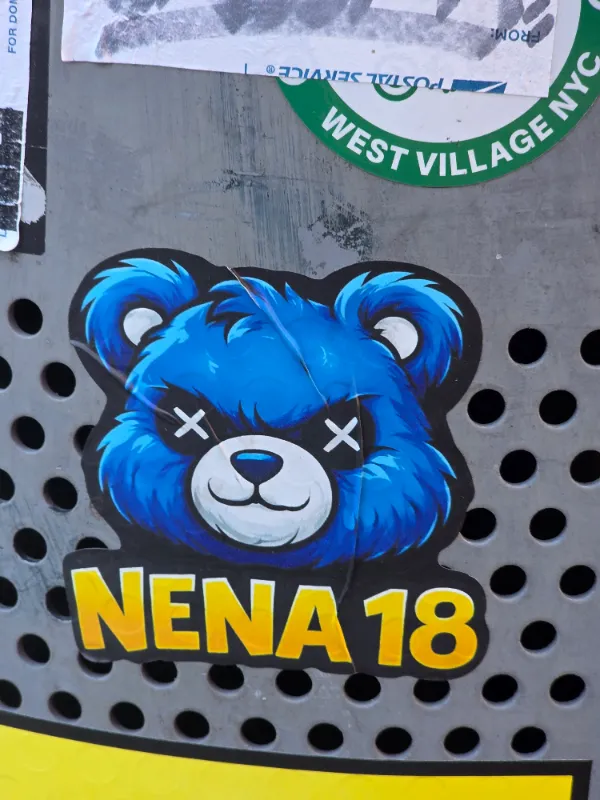 NENA18 파란 곰 원본 사진